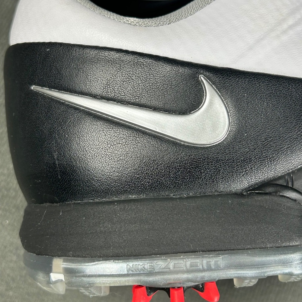 Nike Zoom Attack Women Golf Cleats Shoes White Black 853739-101 Size 8 US 41 EUR - Picture 9 of 9
